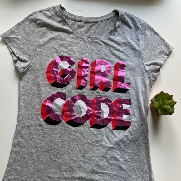 Justice Tee “girl code” - Picture 2 of 3